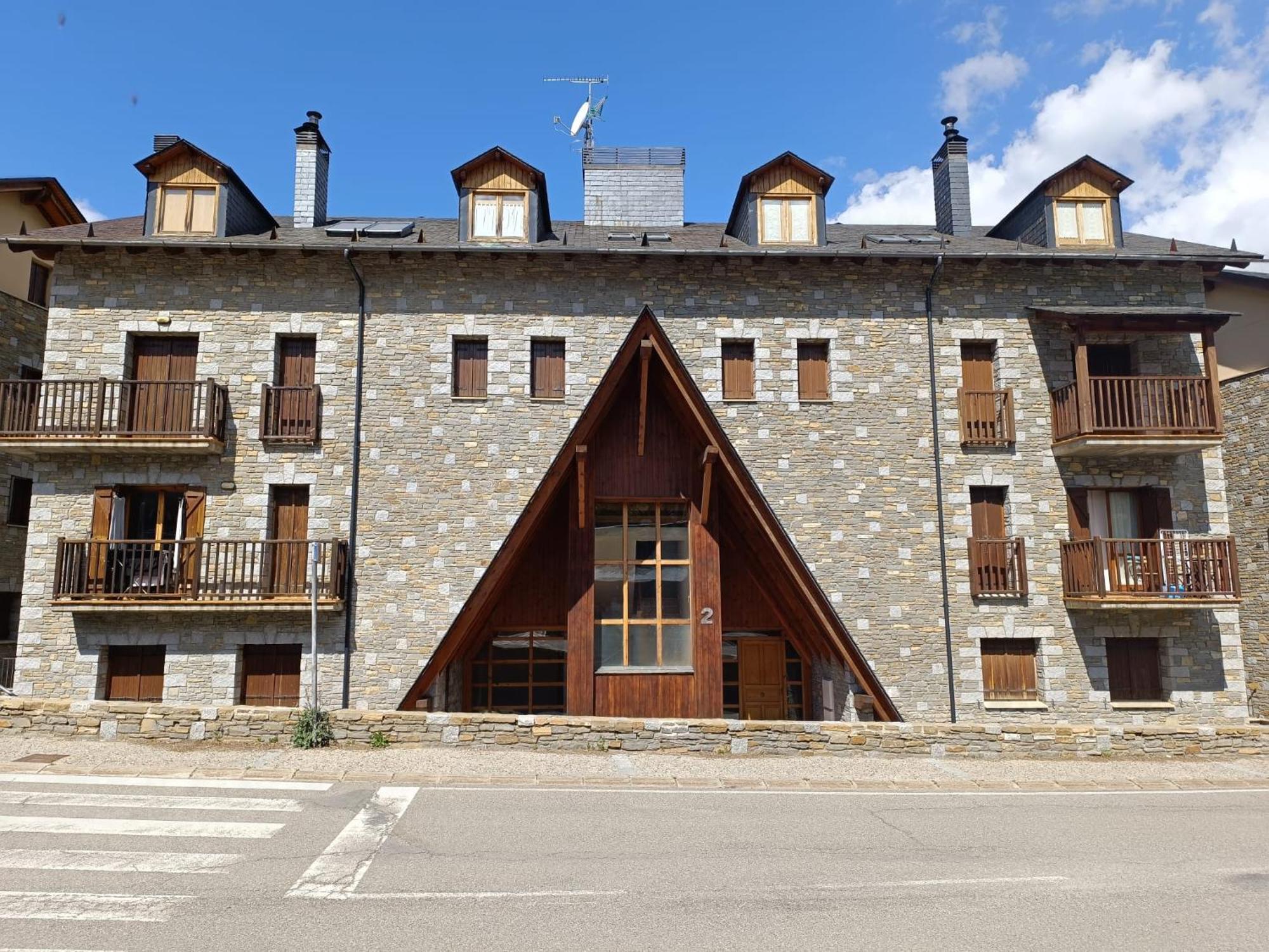 Inmocyma Mirador De Cerler -Puro Pirineo Apartment ภายนอก รูปภาพ